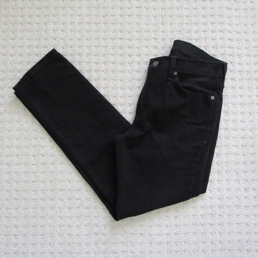 Black 511 Levi's jeans  32W